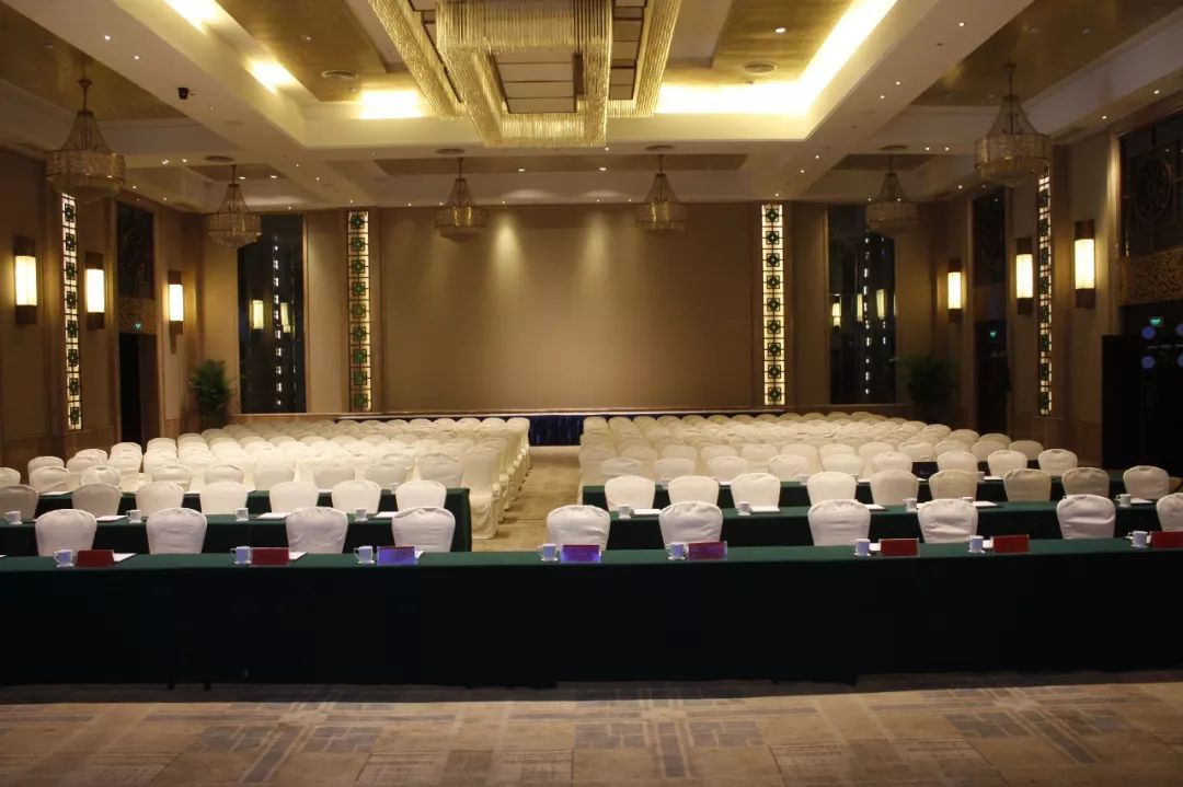 蕴海锦园大酒店 为您提供无微不至的会议贴身管家服务