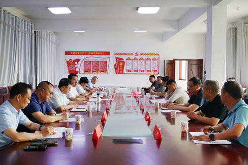 崔元斌深入长子县开展入企服务暨专题调研座谈会